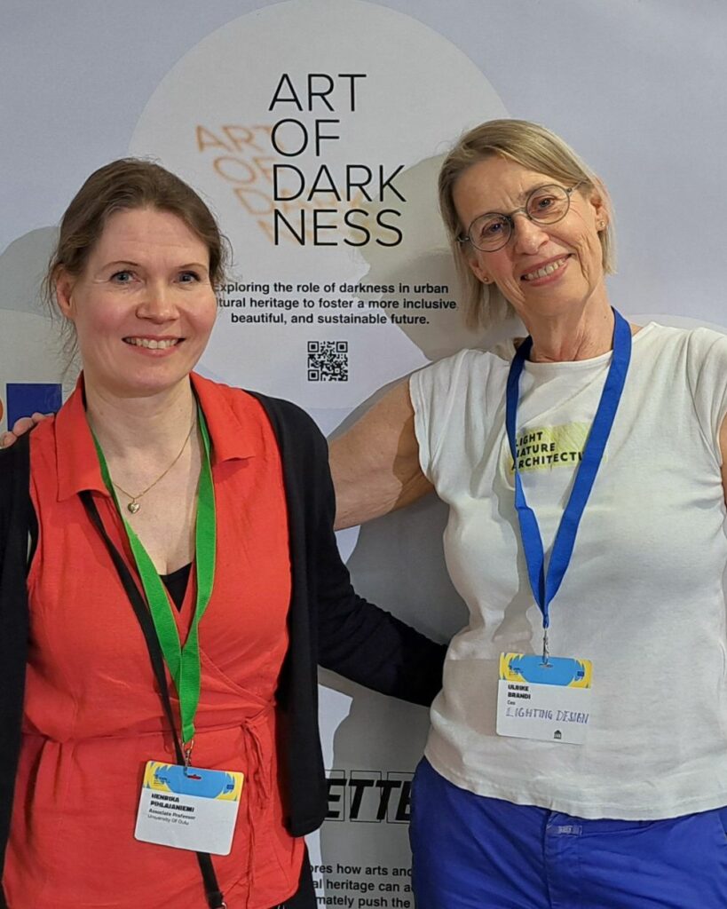 NEB Fair, Henrika and Ulrike Brandi - photo: Nelson Henrique Silva Ferreira